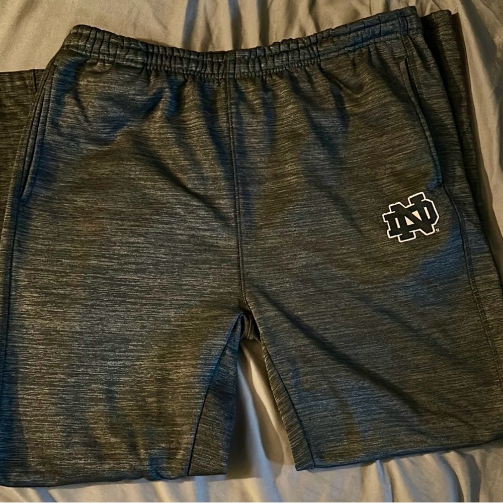 Colosseum Notre Dame pants